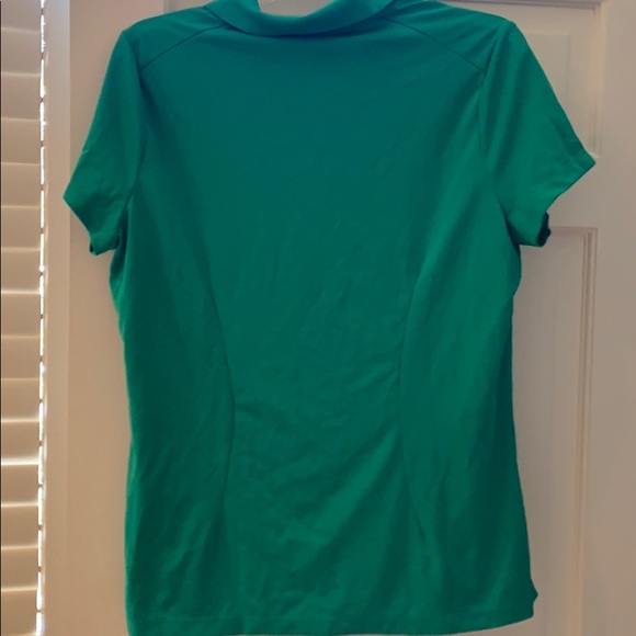 Women’s Nike Golf Shirt - Picture 4 of 4